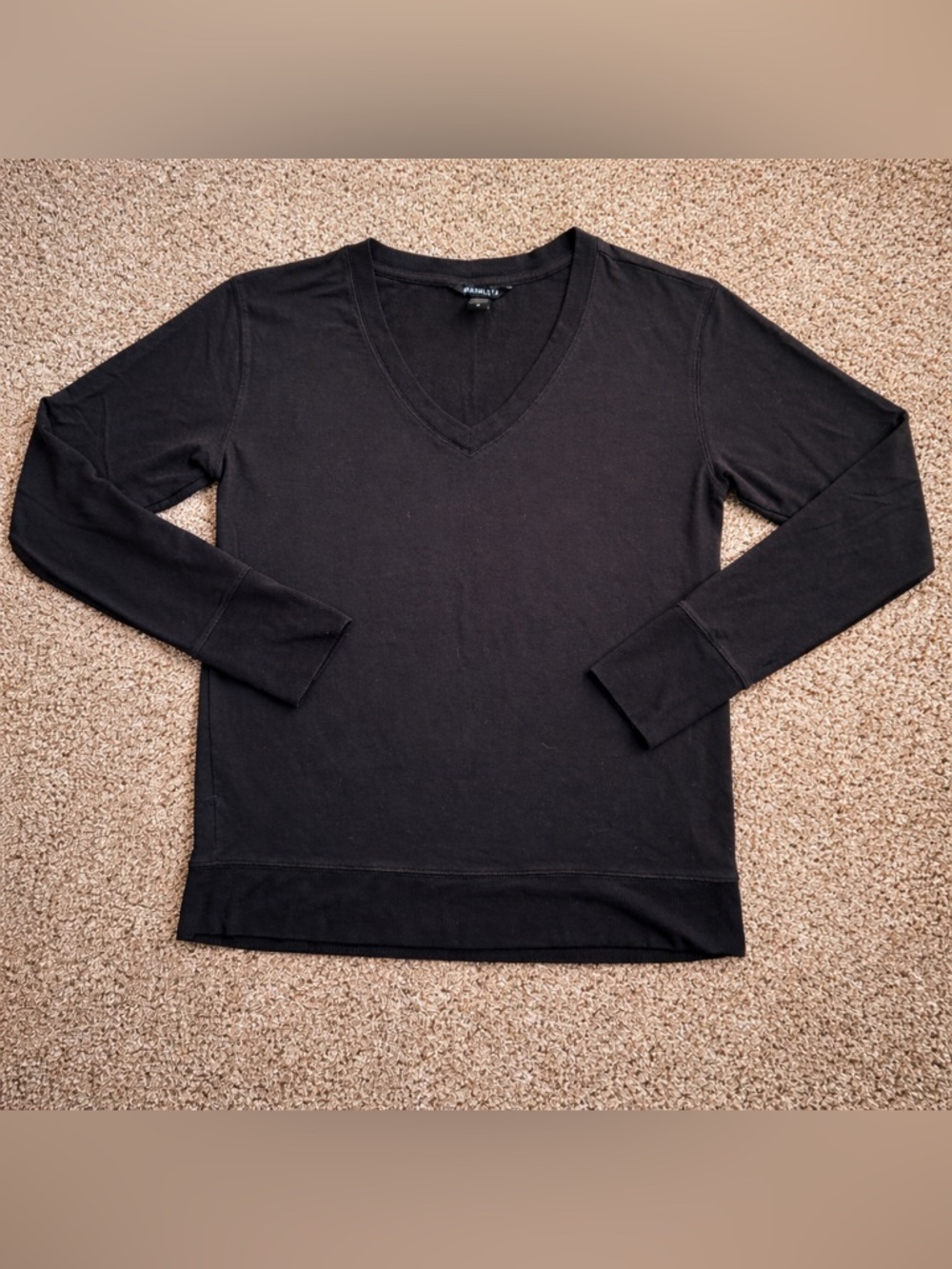 Athleta Black V-Neck Long Sleeve Top
